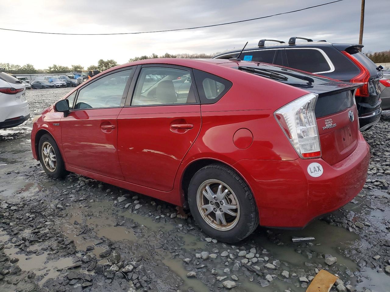 2010 TOYOTA PRIUS photo 2