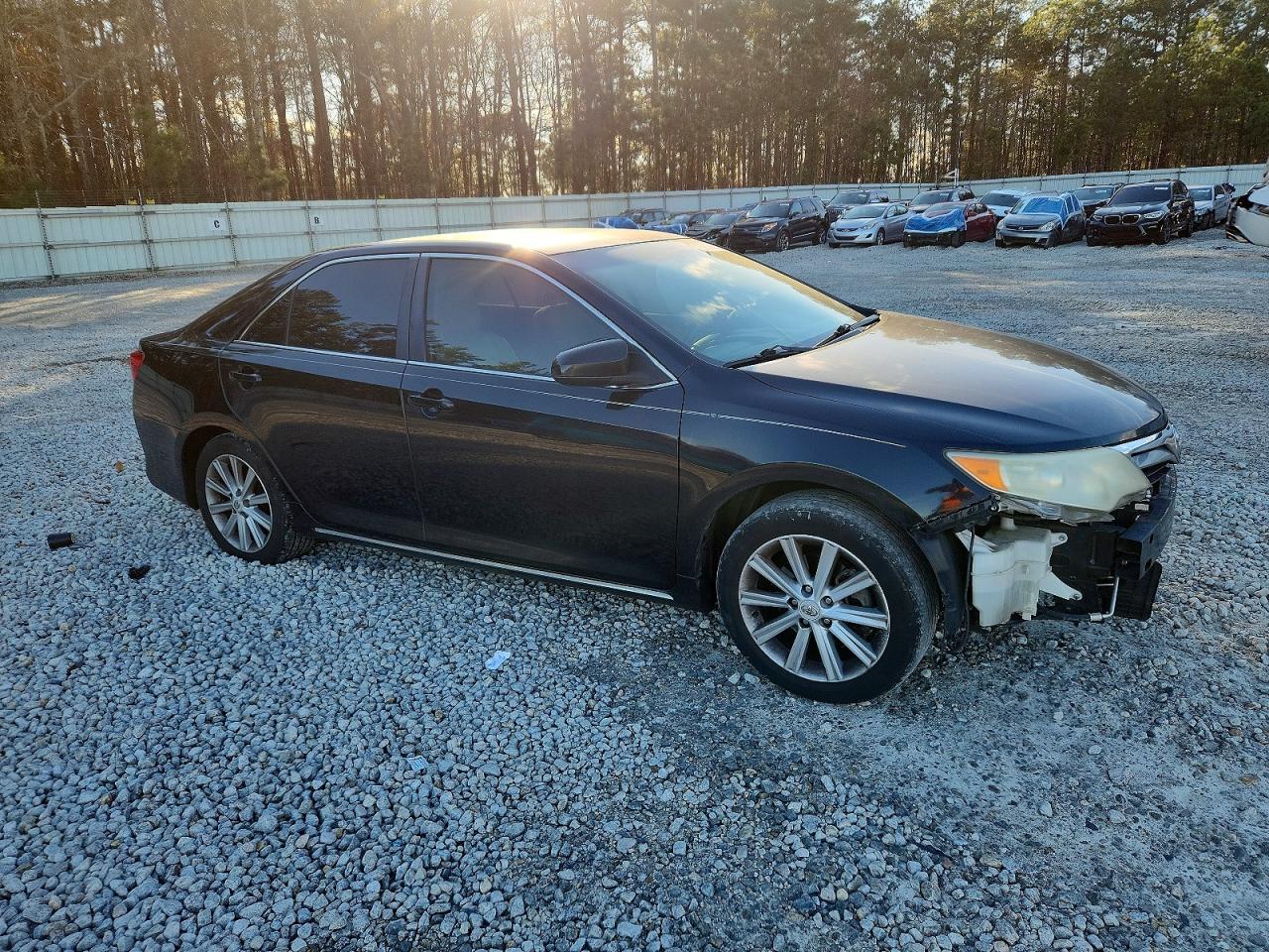 2012 TOYOTA CAMRY BASE photo 4