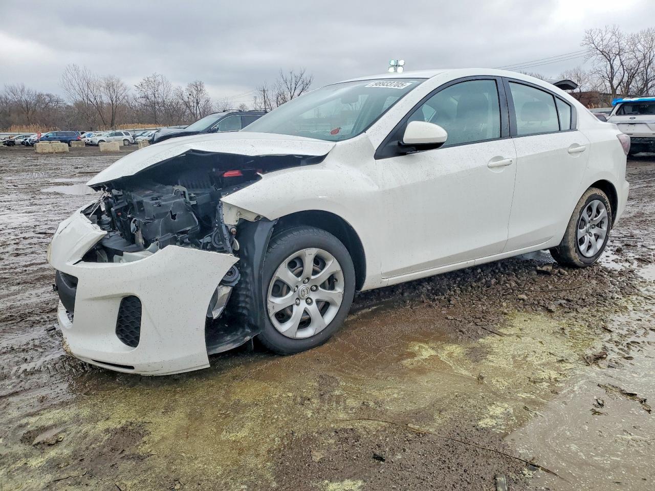 2013 MAZDA 3