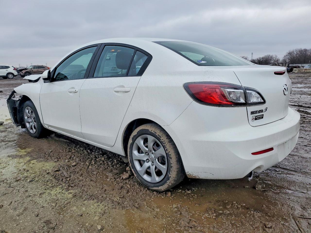 2013 MAZDA 3 I photo 2