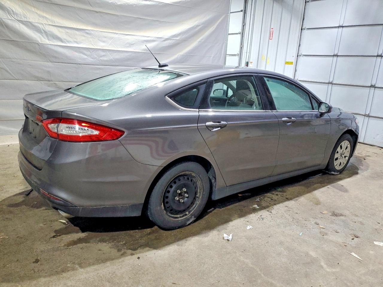 2013 FORD FUSION S photo 3