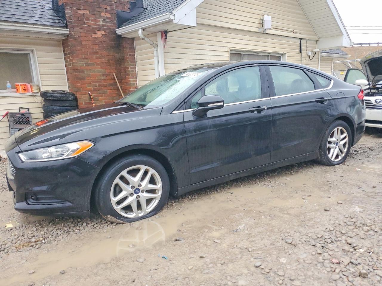 2013 FORD FUSION