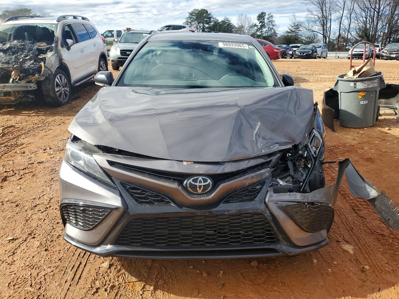 2024 TOYOTA CAMRY SE NIGHT SHADE photo 5
