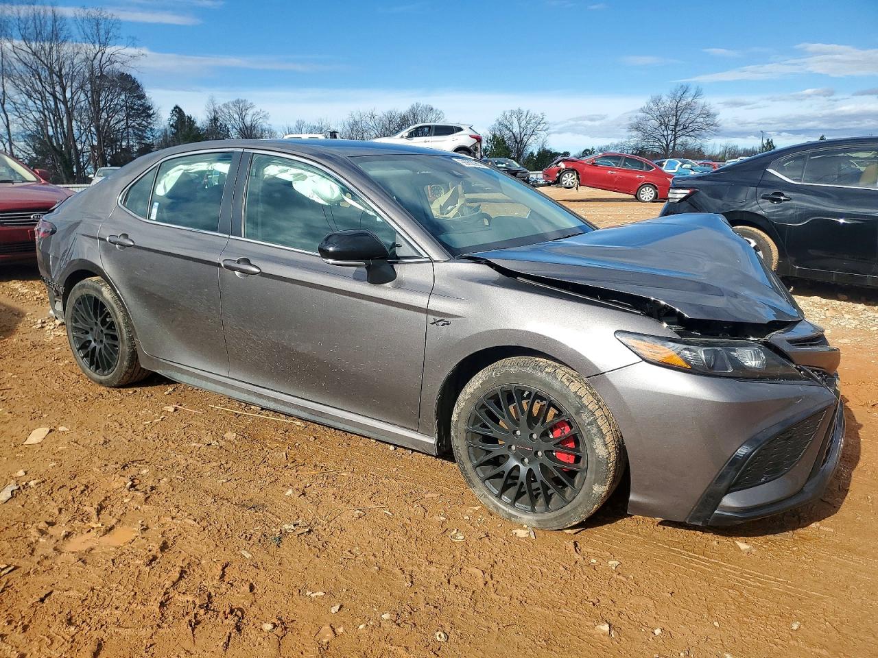 2024 TOYOTA CAMRY SE NIGHT SHADE photo 4