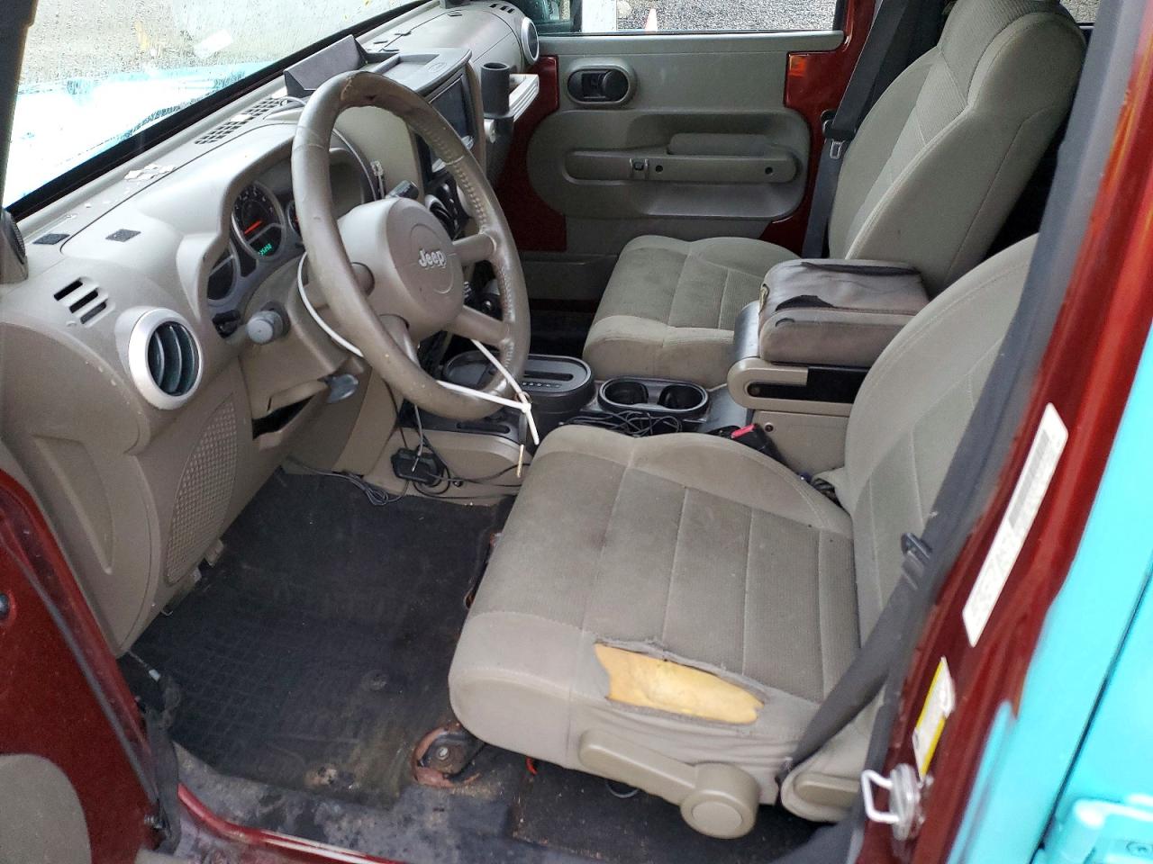 2007 JEEP WRANGLER SAHARA photo 7