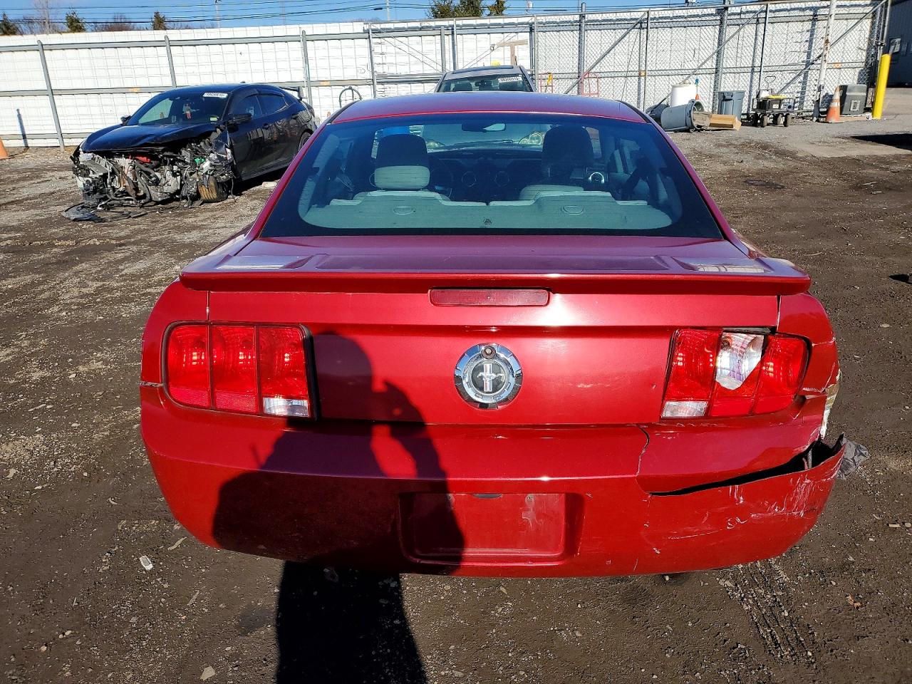 2008 FORD MUSTANG photo 6