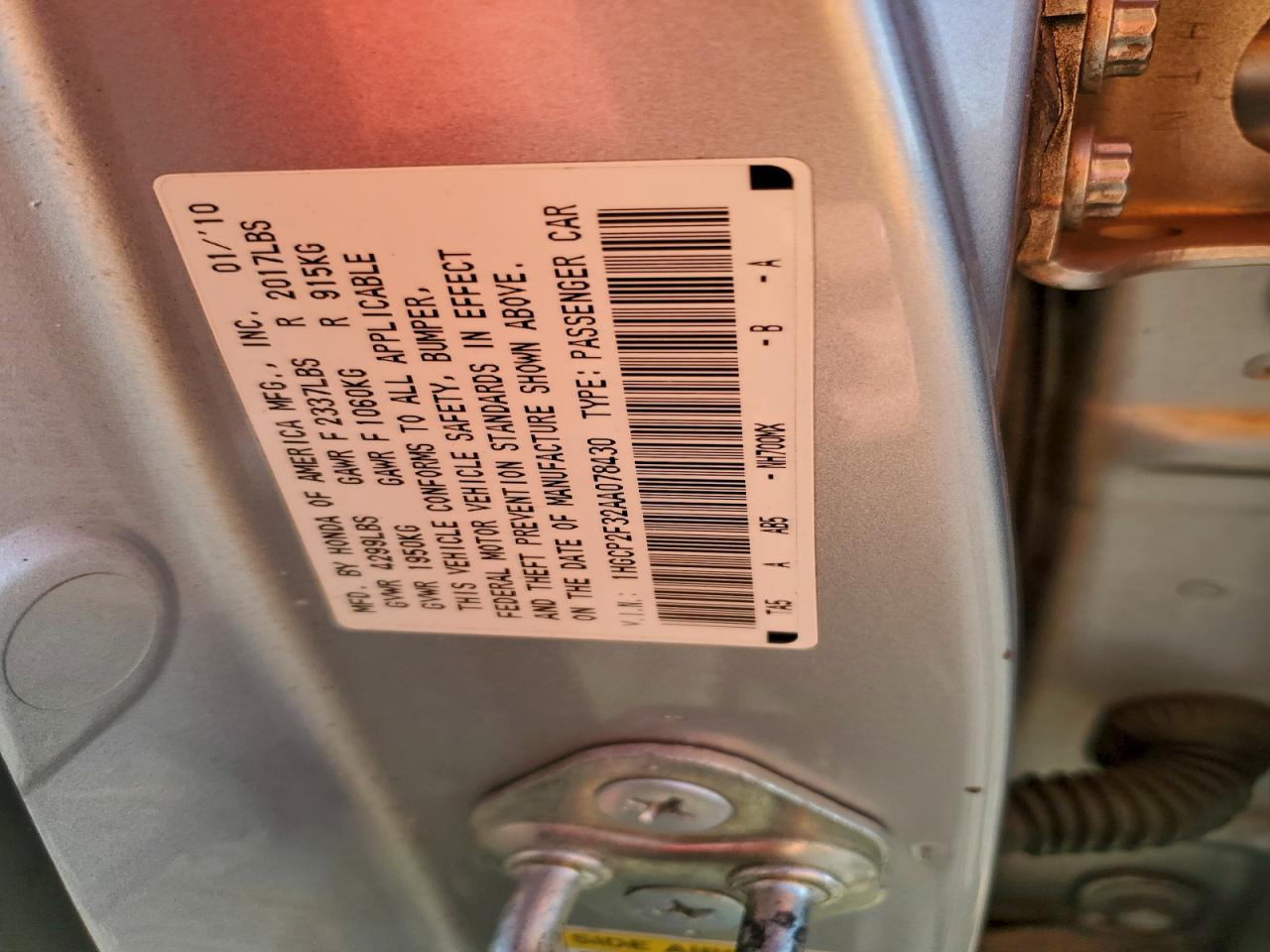 2010 HONDA ACCORD LX photo 12