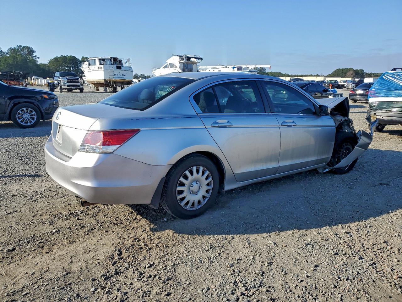 2010 HONDA ACCORD LX photo 3