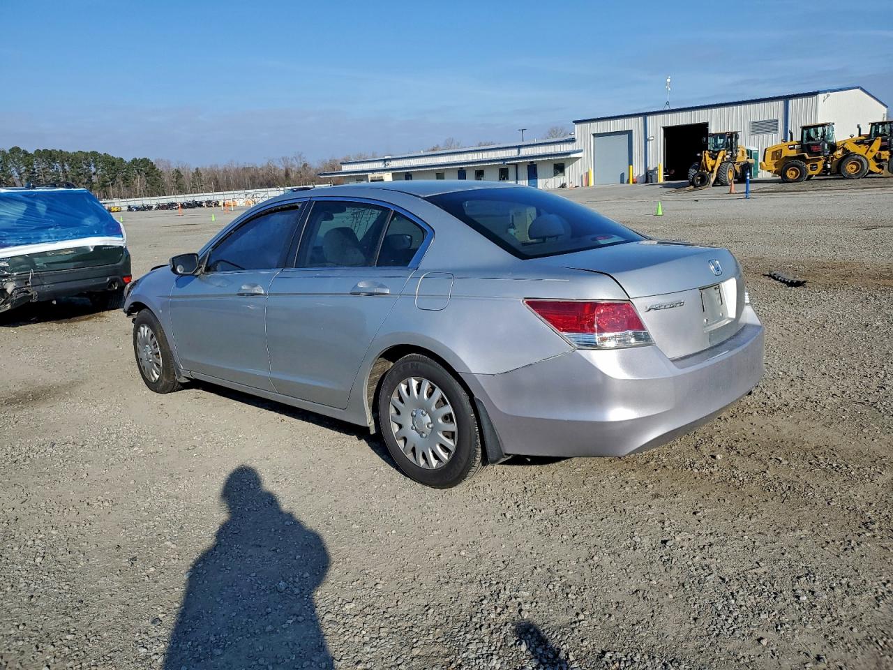 2010 HONDA ACCORD LX photo 2