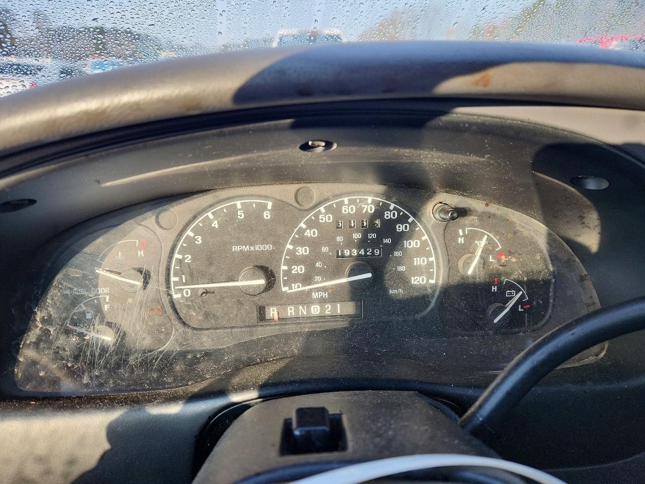 1999 FORD EXPLORER photo 9