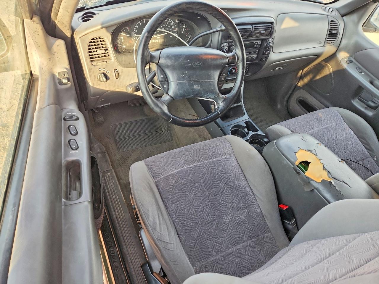 1999 FORD EXPLORER photo 8