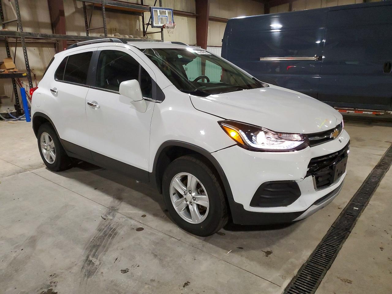 2018 CHEVROLET TRAX 1LT photo 4