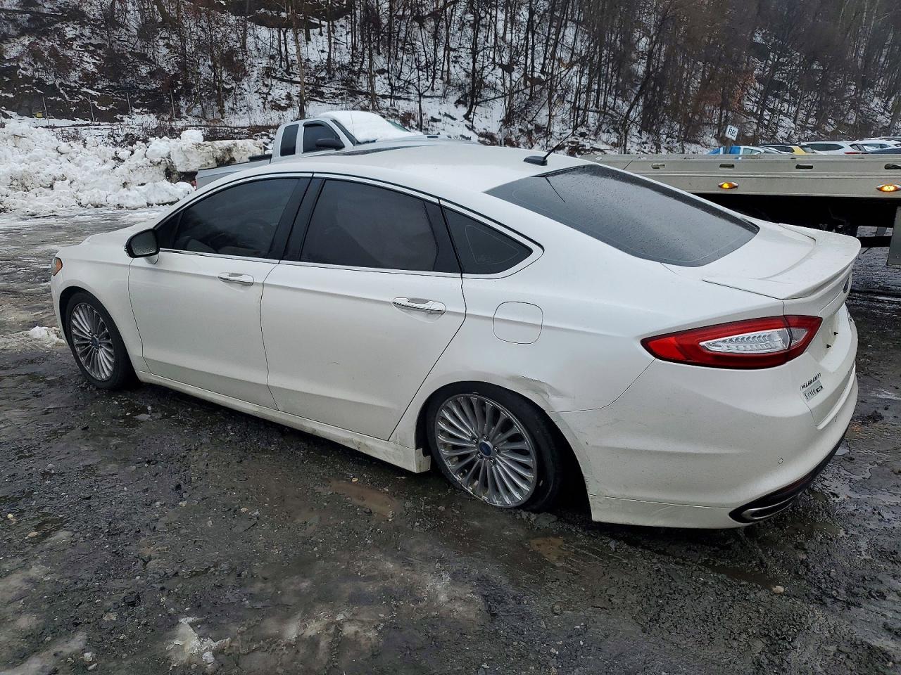 2015 FORD FUSION TITANIUM photo 2