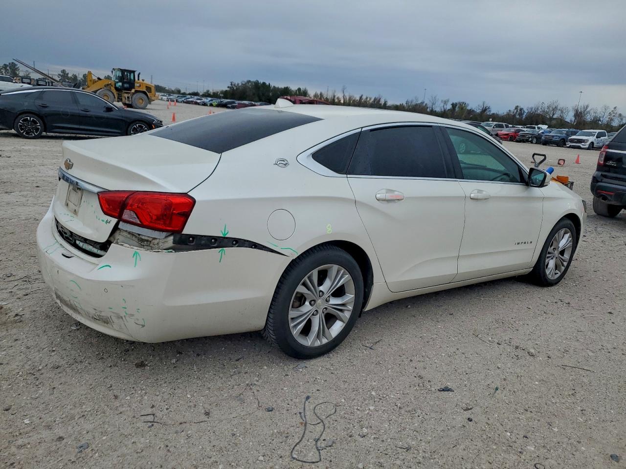 2014 CHEVROLET IMPALA LT photo 3