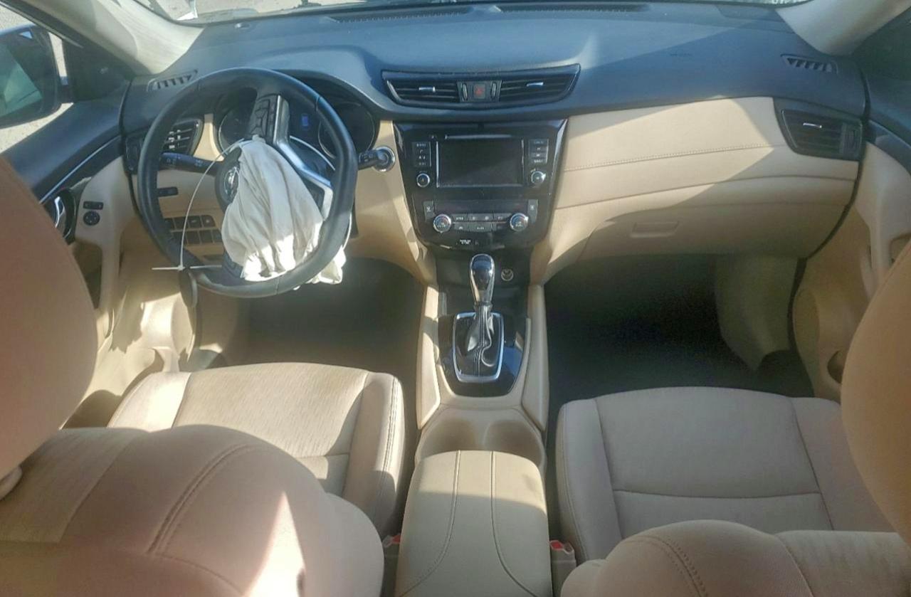 2018 NISSAN ROGUE S photo 8