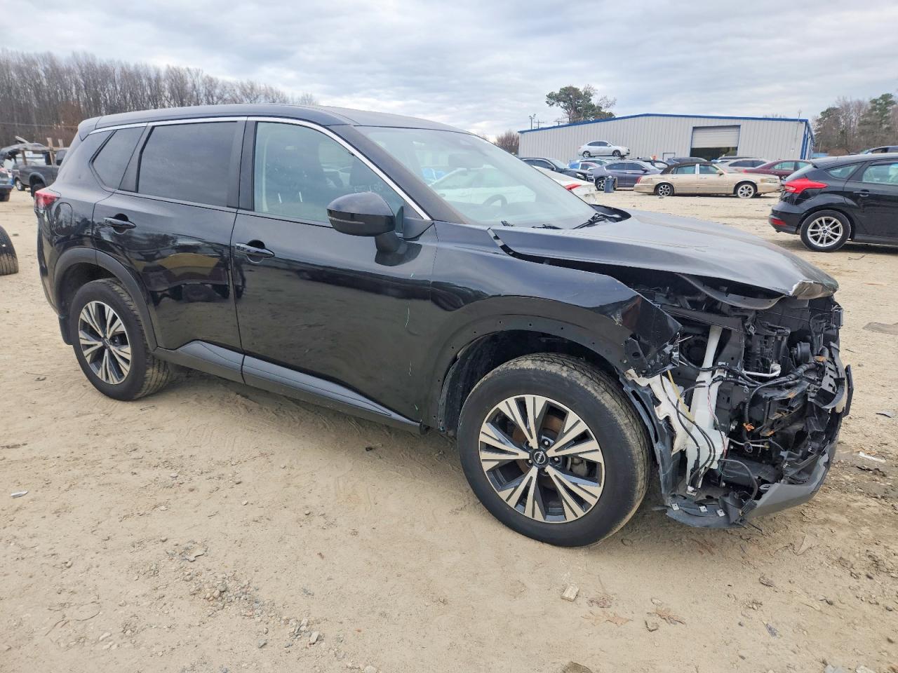 2023 NISSAN ROGUE SV photo 4