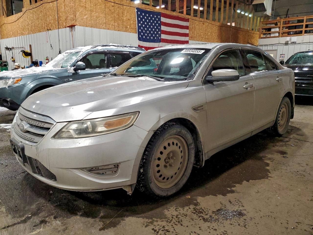 2011 FORD TAURUS