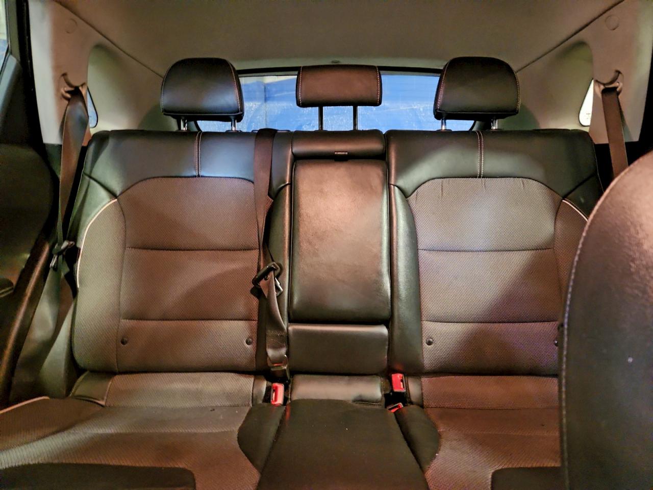 2022 KIA NIRO S photo 10