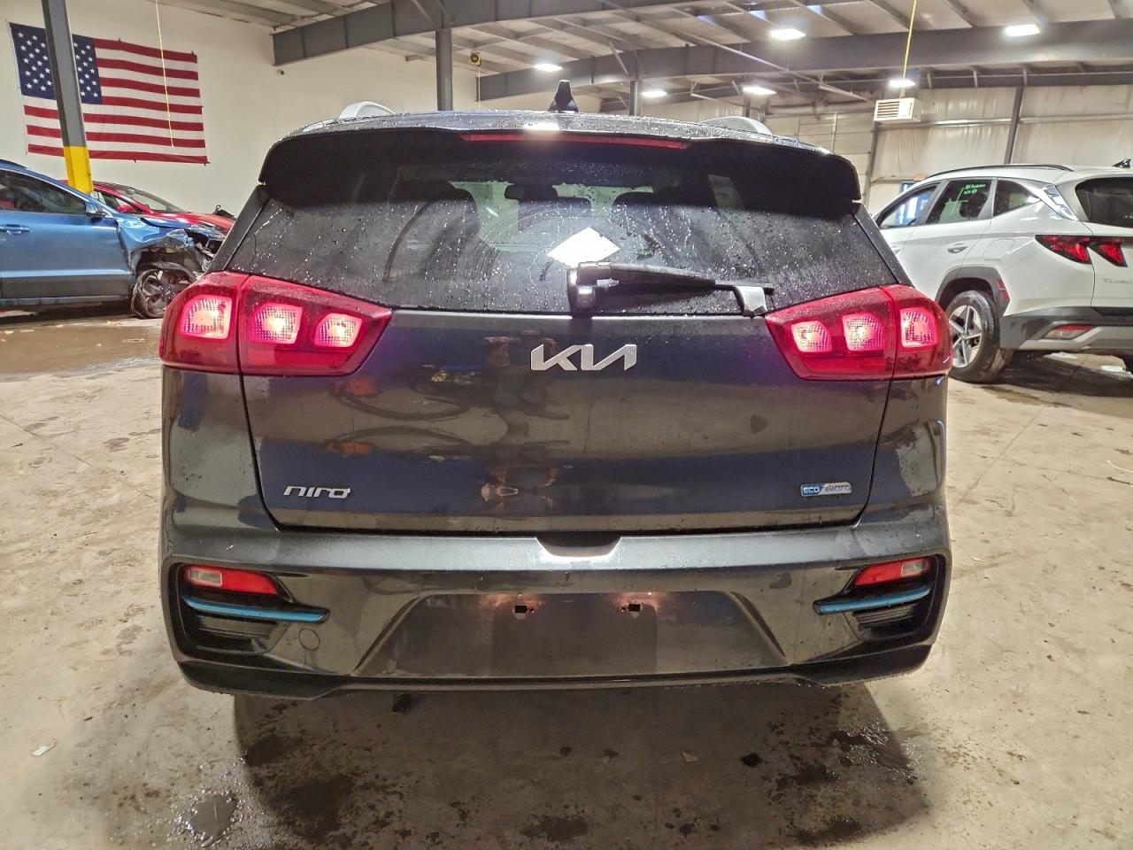 2022 KIA NIRO S photo 6