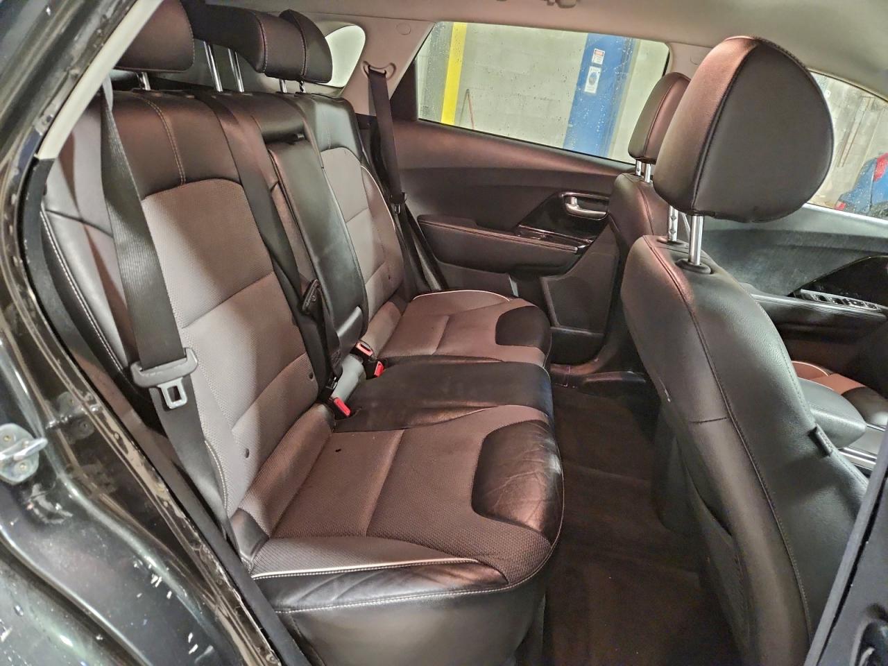 2022 KIA NIRO S photo 11