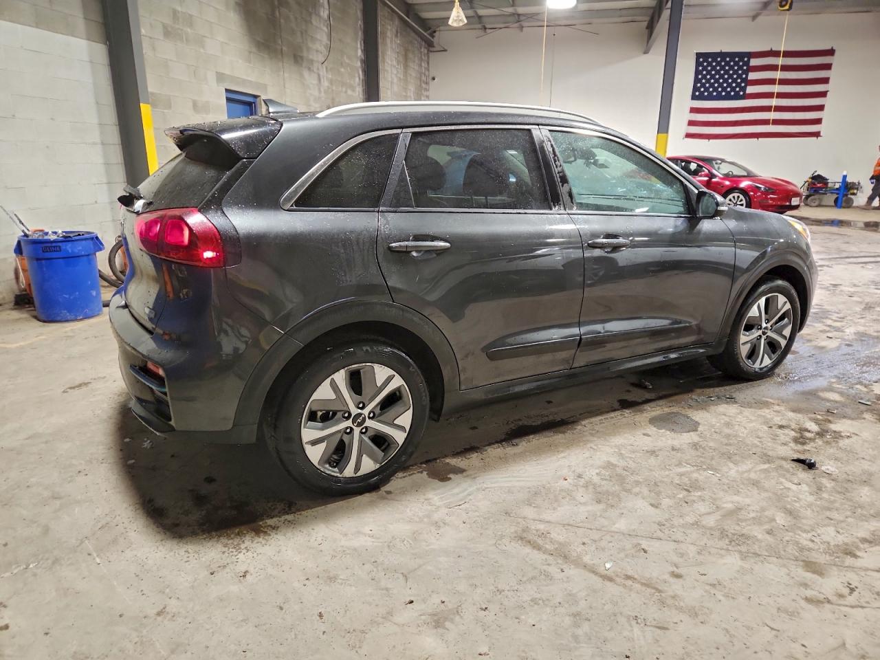 2022 KIA NIRO S photo 3