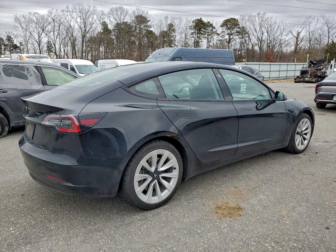 2022 TESLA MODEL 3 photo 3