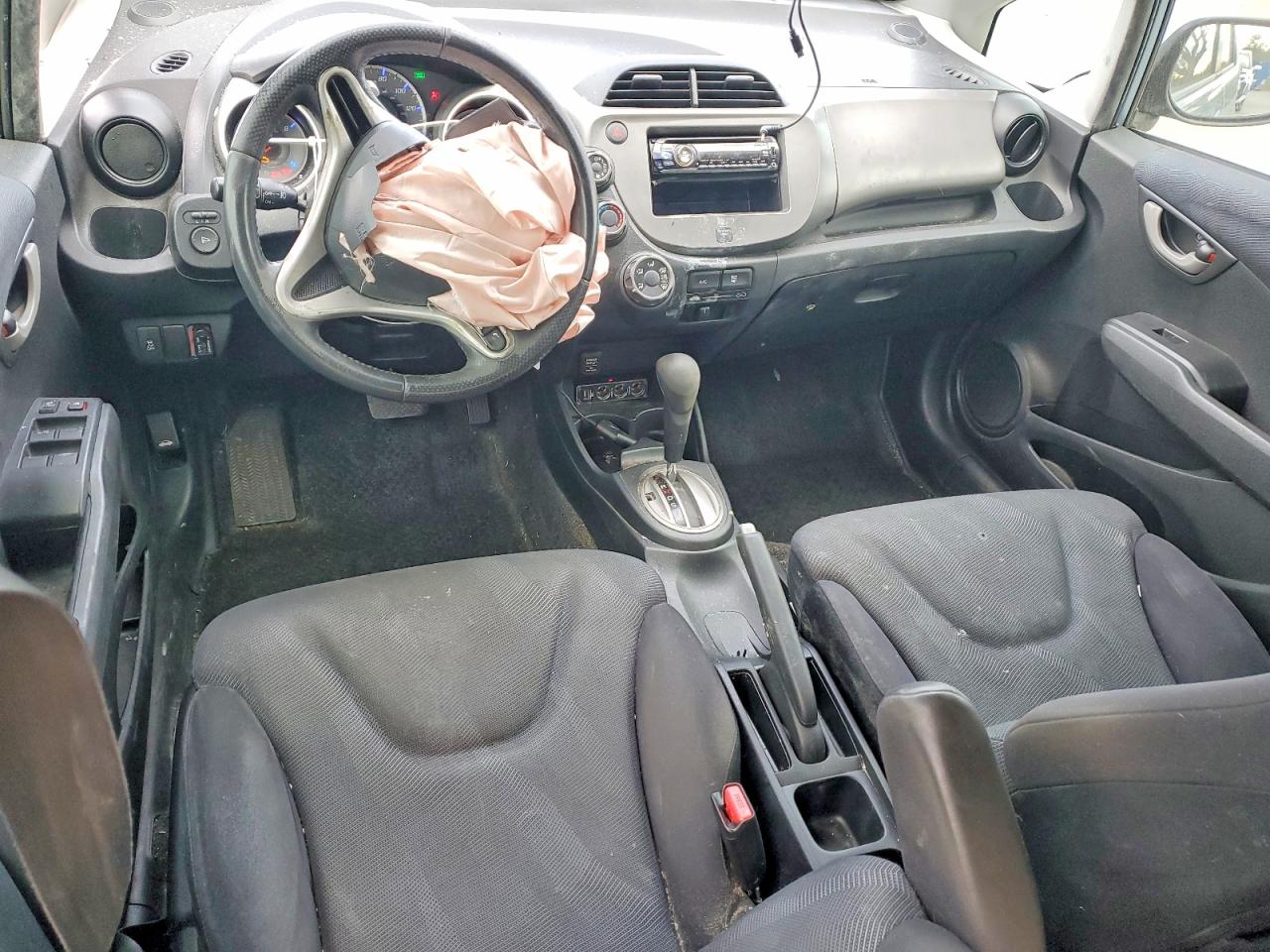 2011 HONDA FIT SPORT photo 8