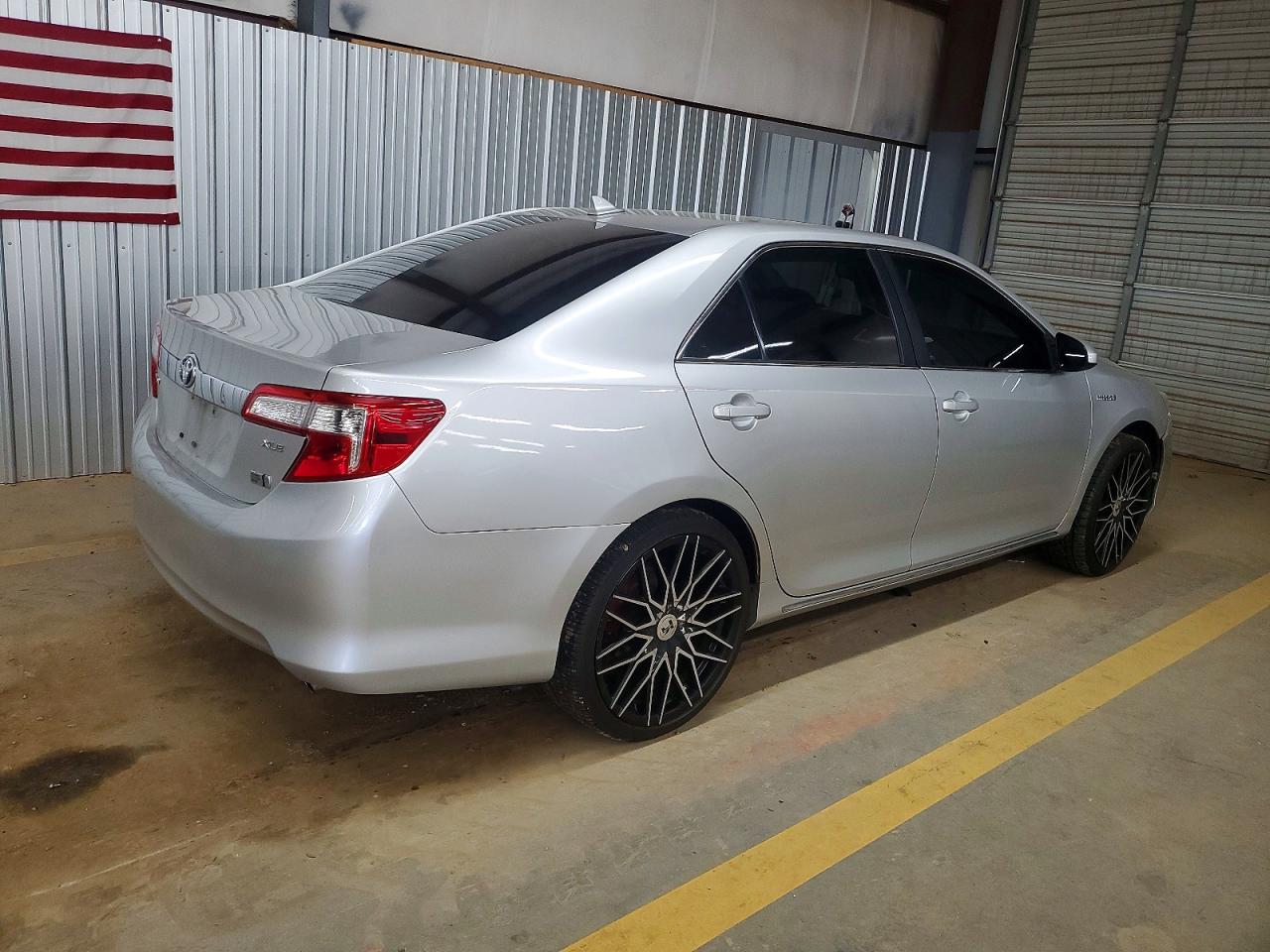 2012 TOYOTA CAMRY HYBRID photo 3