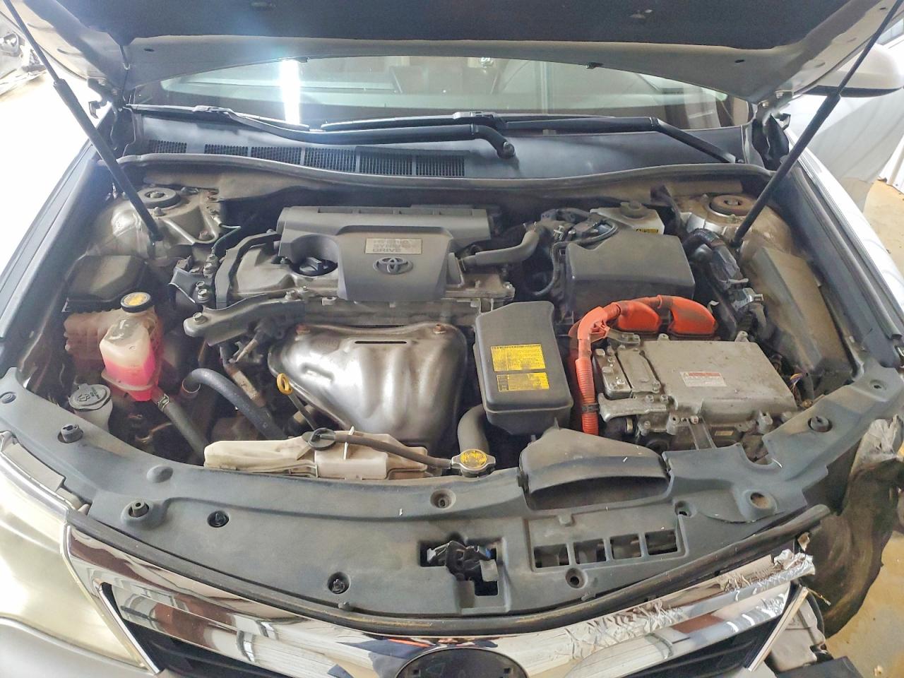 2012 TOYOTA CAMRY HYBRID photo 11