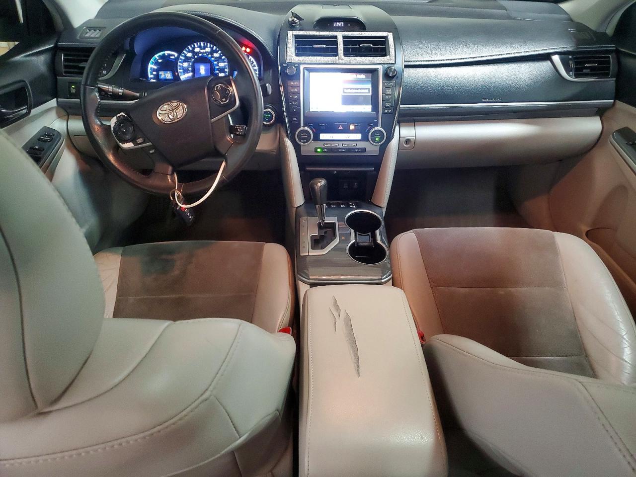 2012 TOYOTA CAMRY HYBRID photo 8