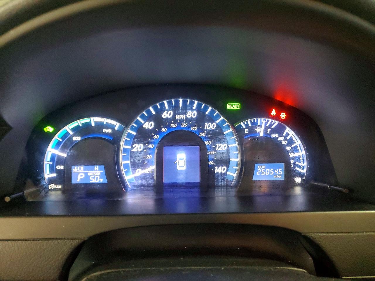 2012 TOYOTA CAMRY HYBRID photo 9