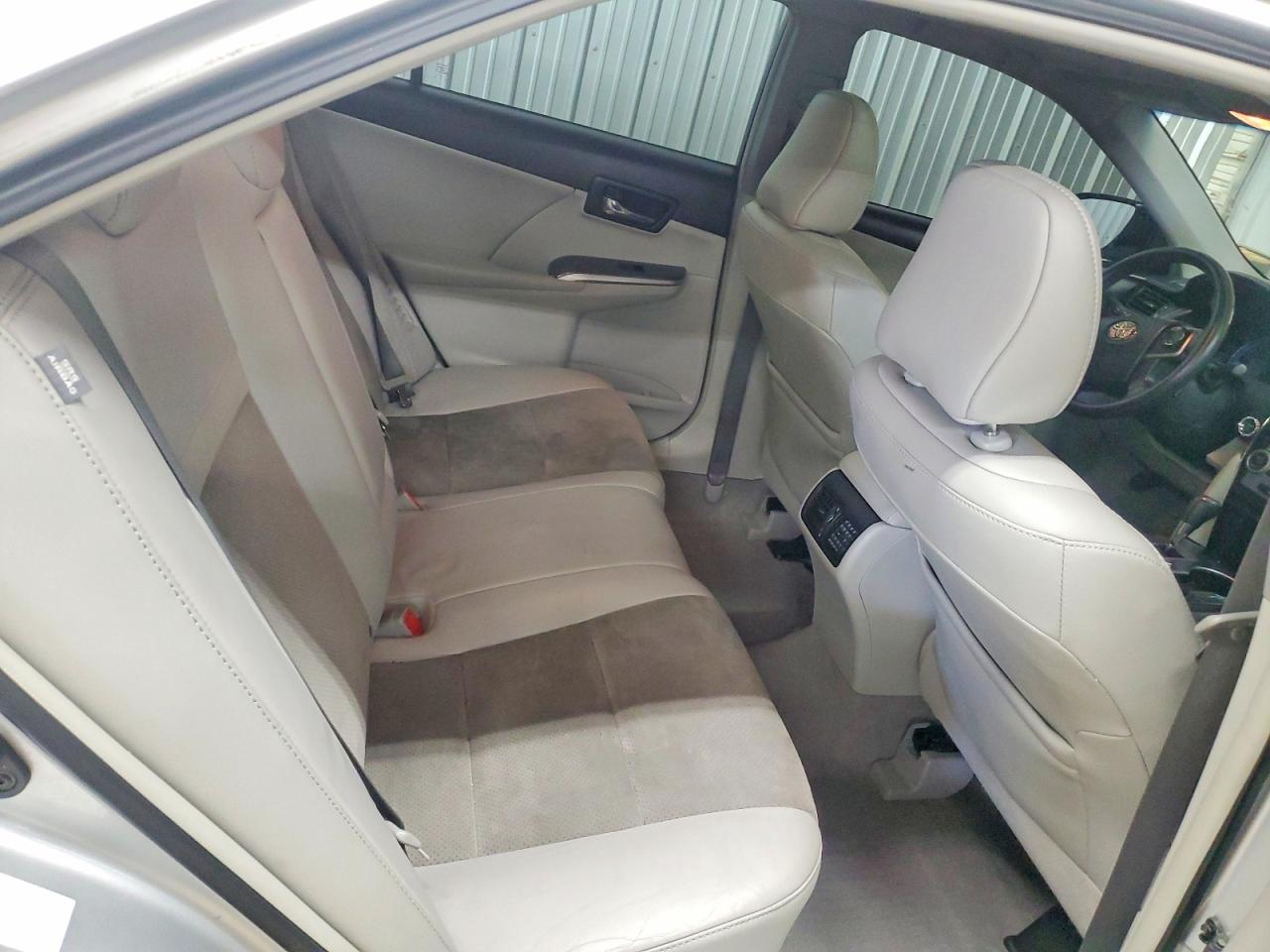 2012 TOYOTA CAMRY HYBRID photo 10