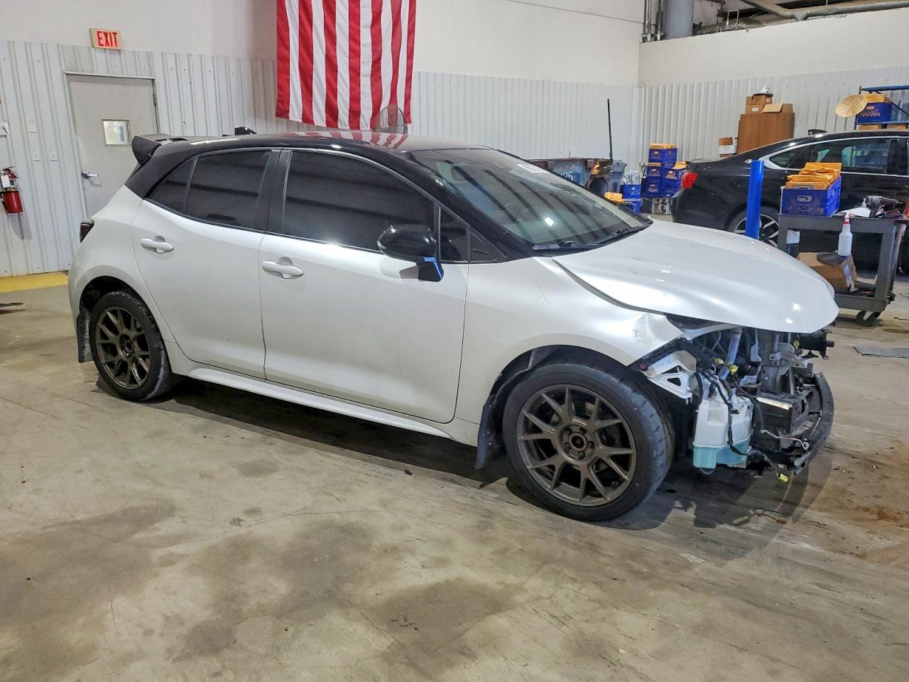 2022 TOYOTA COROLLA XSE photo 4