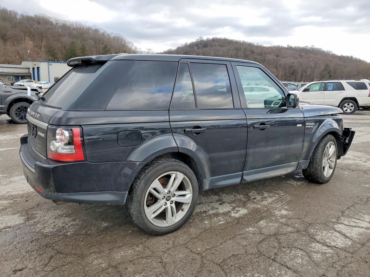 2013 LAND ROVER RANGE ROVER SPORT HSE LUXURY photo 5
