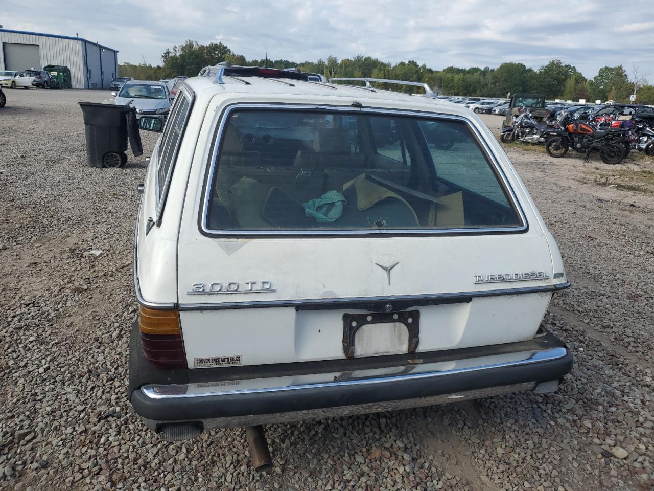 1983 MERCEDES-BENZ 300 TDT photo 6