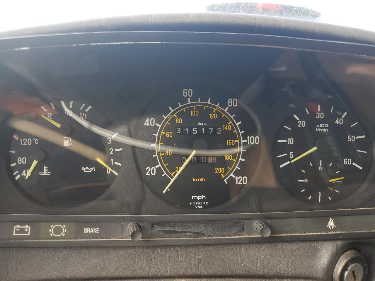 1983 MERCEDES-BENZ 300 TDT photo 9