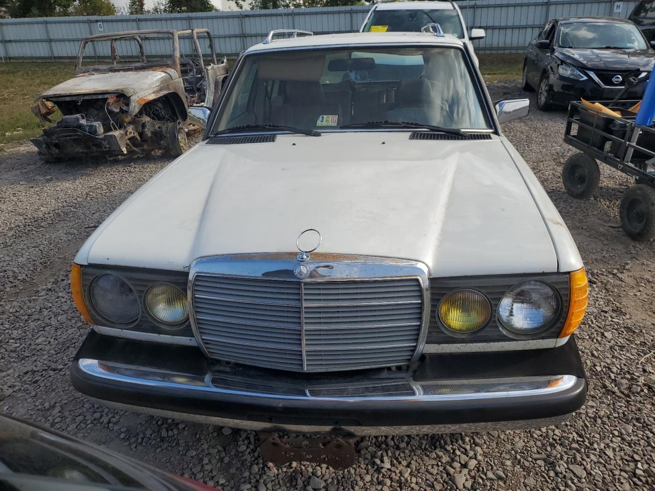 1983 MERCEDES-BENZ 300 TDT photo 5