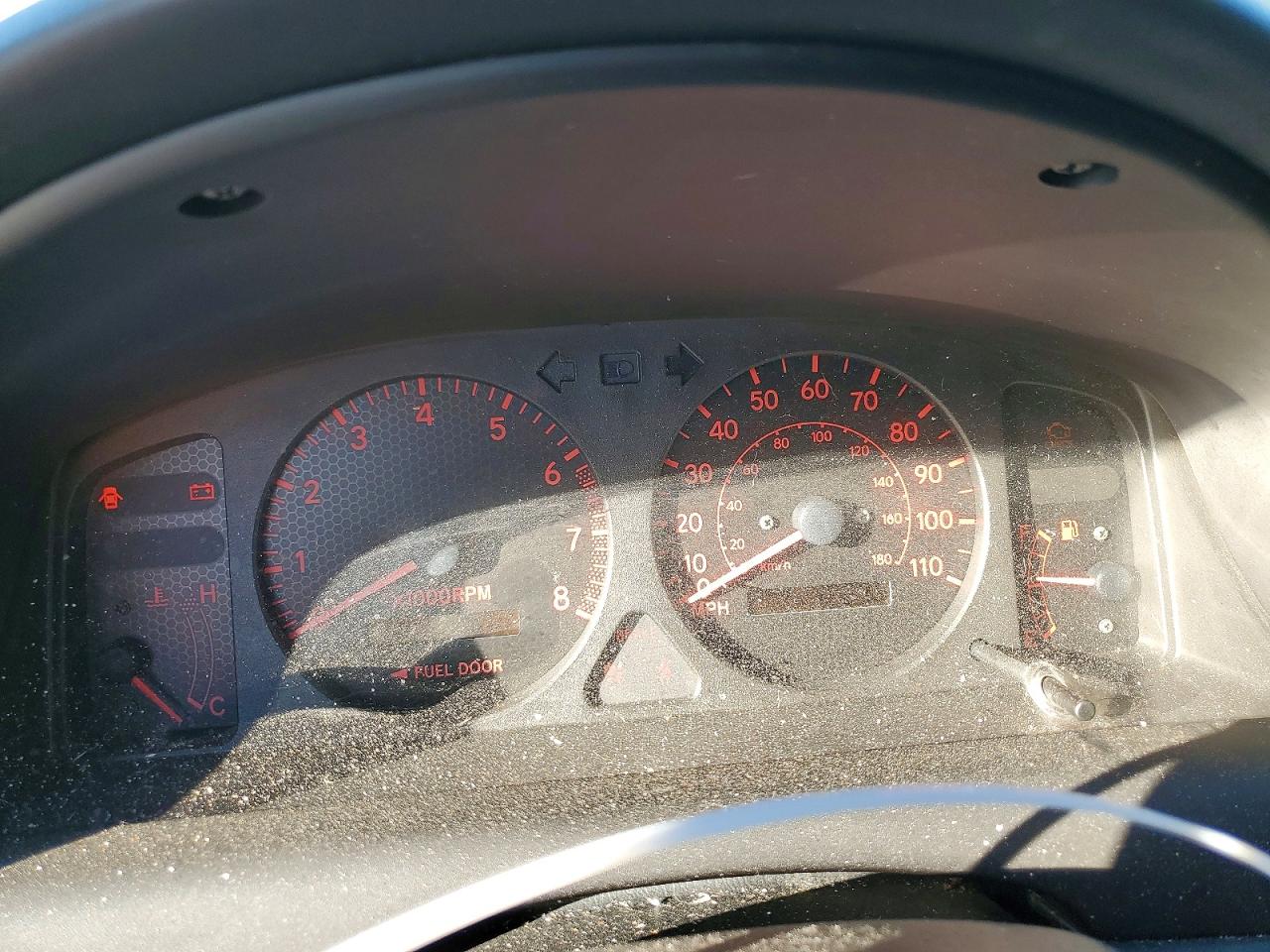 2001 TOYOTA COROLLA CE photo 9