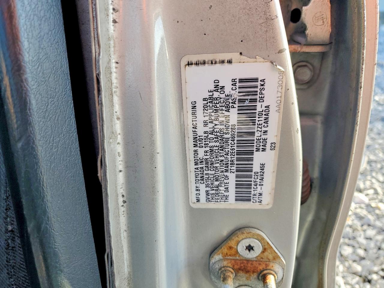 2001 TOYOTA COROLLA CE photo 13