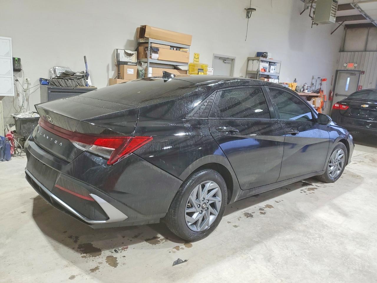 2024 HYUNDAI ELANTRA SEL photo 9