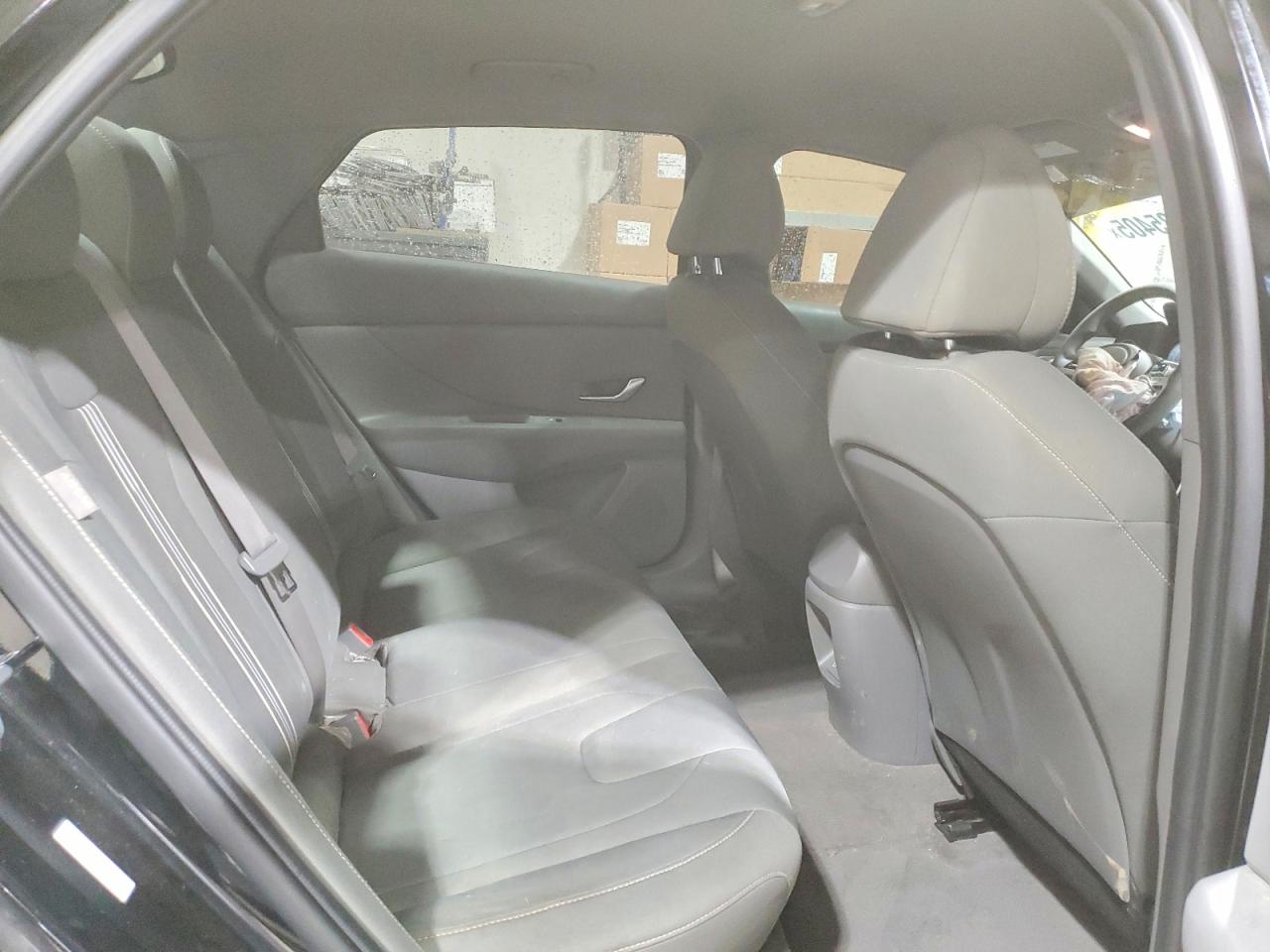 2024 HYUNDAI ELANTRA SEL photo 37