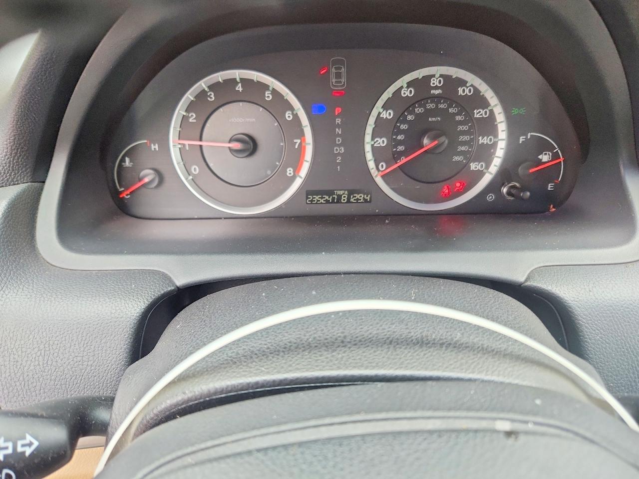 2008 HONDA ACCORD photo 9