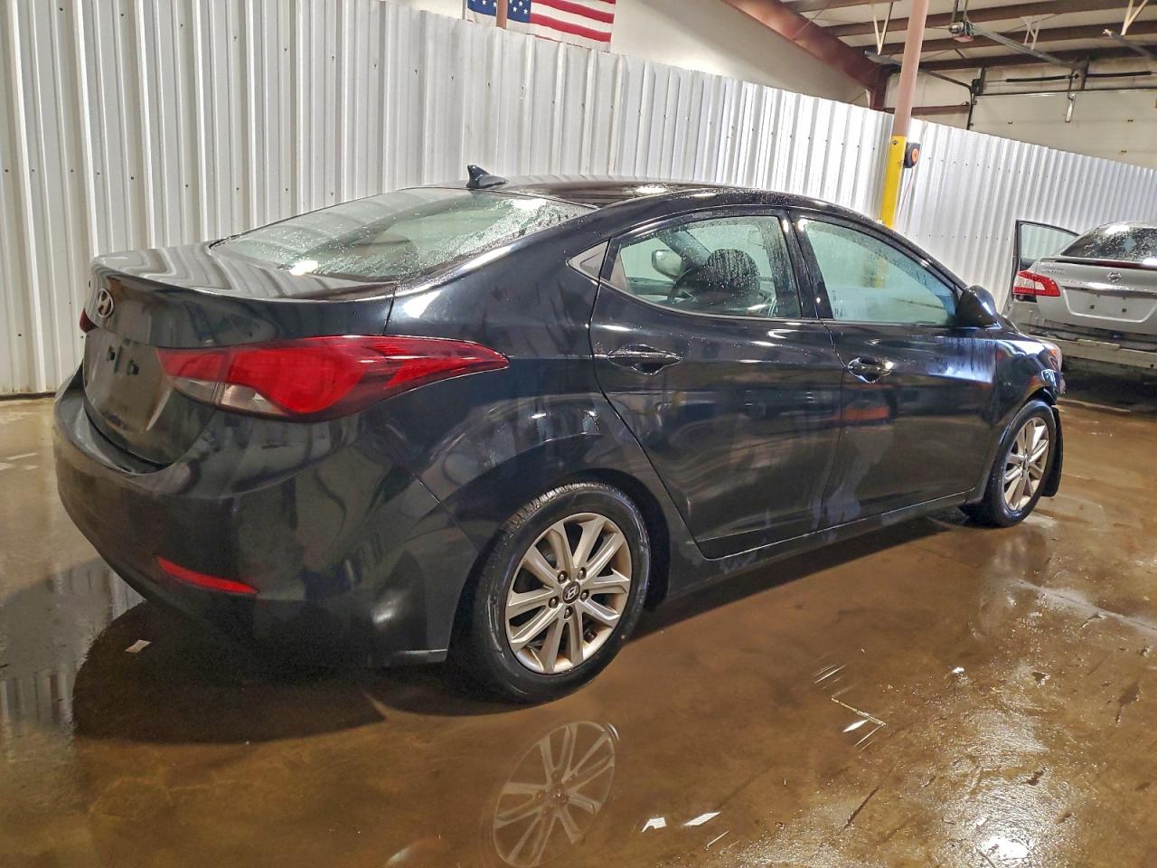 2014 HYUNDAI ELANTRA SE photo 3