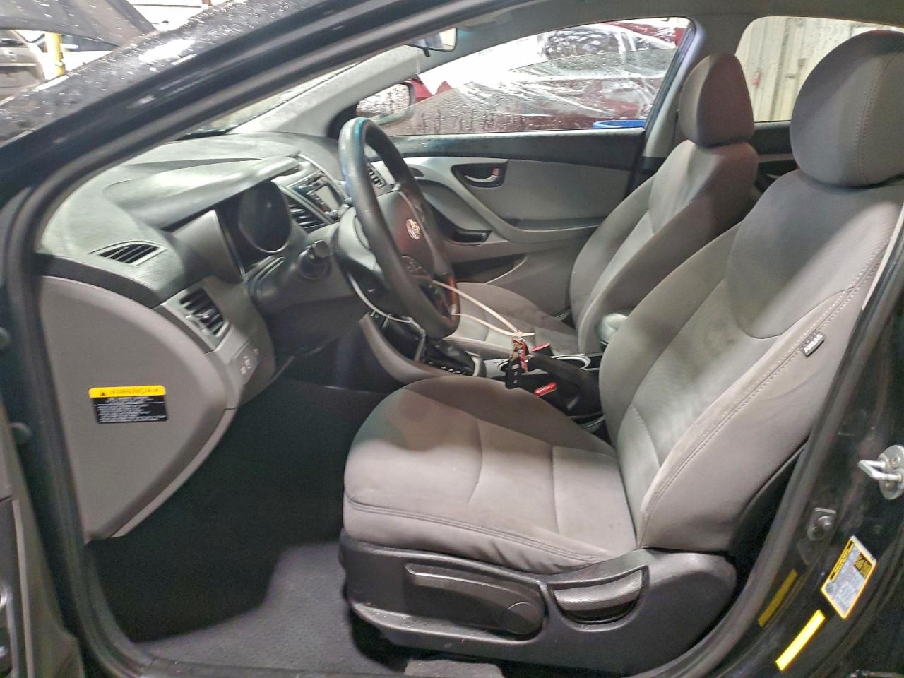 2014 HYUNDAI ELANTRA SE photo 7