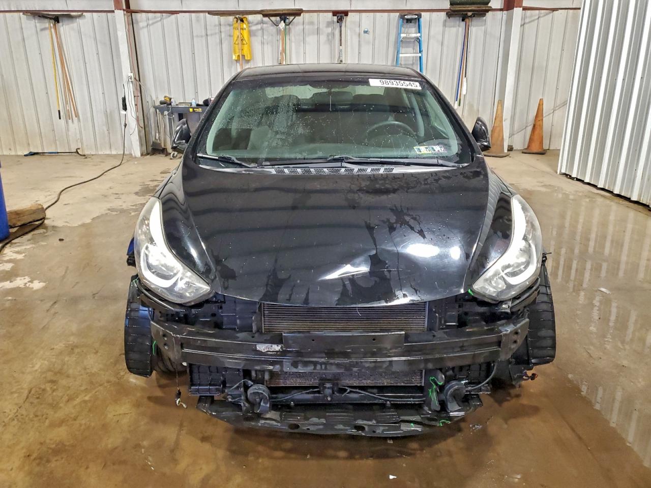 2014 HYUNDAI ELANTRA SE photo 5