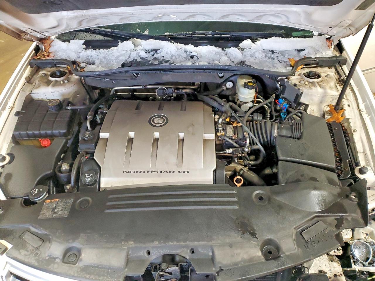 2011 CADILLAC DTS photo 11