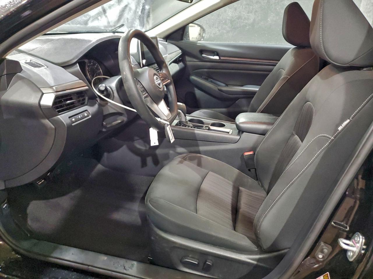 2025 NISSAN ALTIMA SV photo 7