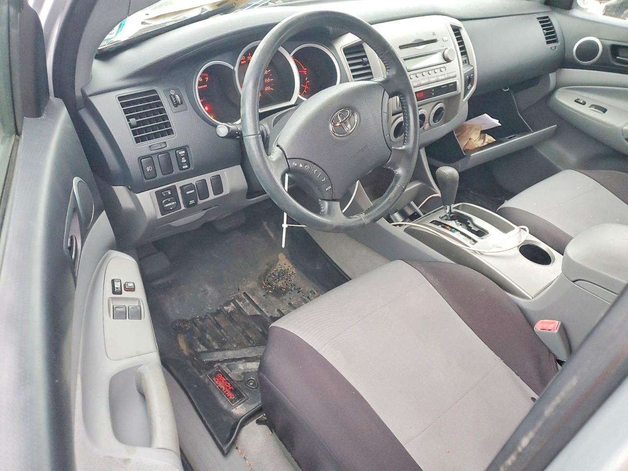 2005 TOYOTA TACOMA ACCESS CAB photo 8
