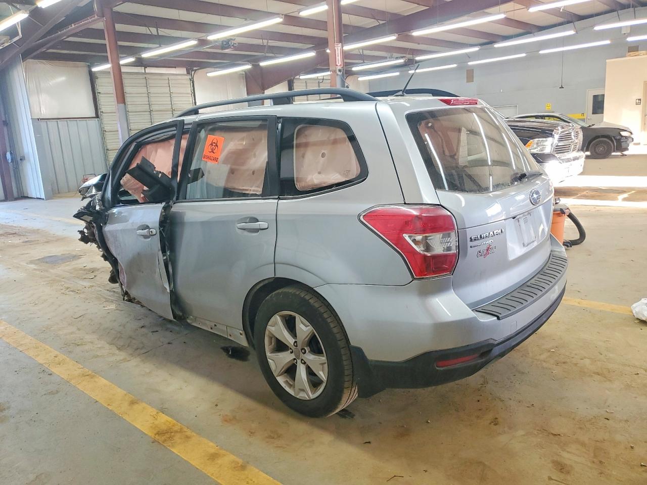 2015 SUBARU FORESTER 2.5I photo 2