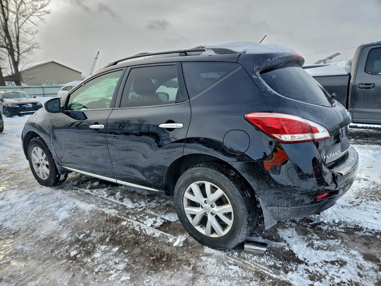 2014 NISSAN MURANO S photo 2